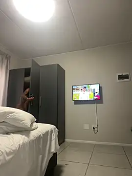 InkLady444 online show from March 2025 05:17:02 AM