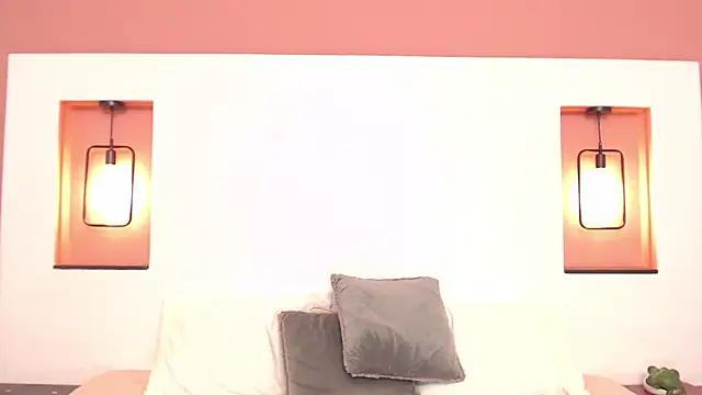 Miley Collins online show from December 2024 11:14:02 PM