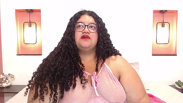 Miley Collins online show from February 2025 05:20:01 AM