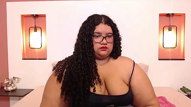 Miley Collins online show from March 2025 02:23:01 PM