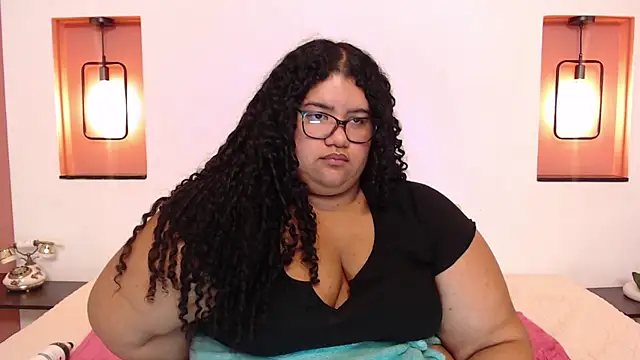 Miley Collins online show from March 2025 11:45:01 PM