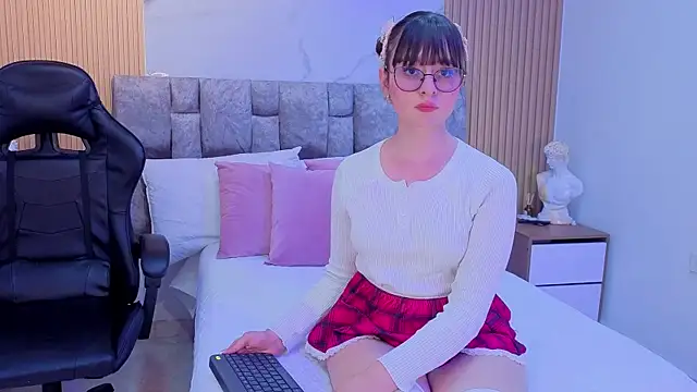 Khalifa fletcher online show from December 2025 11:01:02 PM