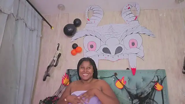 Alexa roussee online show from October 2025 12:17:02 PM