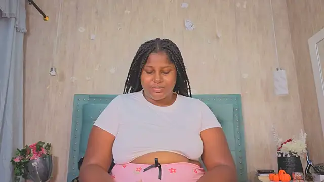 Alexa roussee online show from November 2025 02:06:01 PM