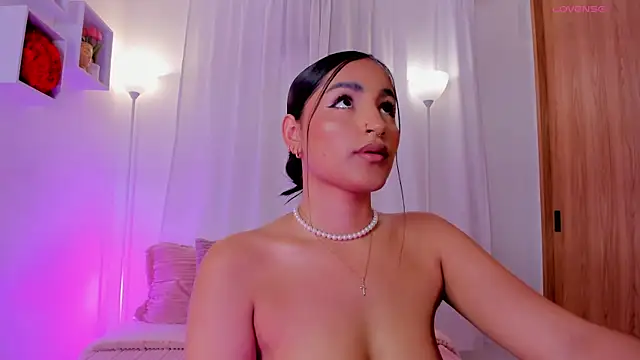 AishaPeyton online show from July 2026 06:41:02 AM