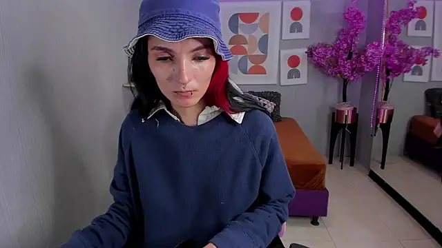 Dafne huges online show from January 2025 01:41:01 AM