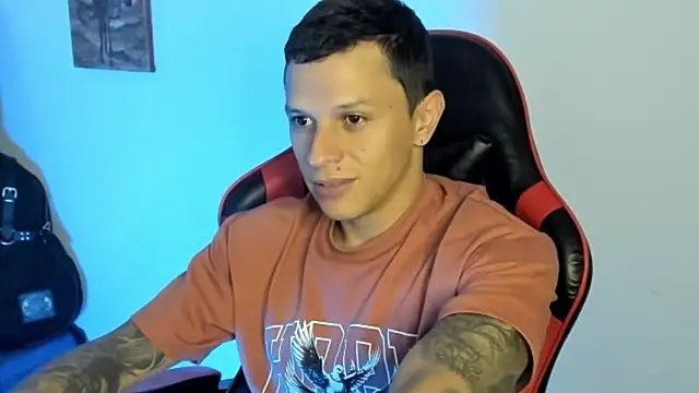 Snapshot of goodboy69l chatting on February 2026 12:19:01 PM goodboy69l online show from February 2026 12:19:01 PM