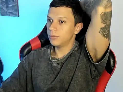 Snapshot of goodboy69l chatting on February 2026 11:55:01 AM goodboy69l online show from February 2026 11:55:01 AM