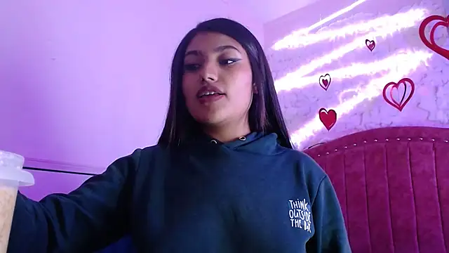 SarahStones online show from March 2025 08:42:02 AM