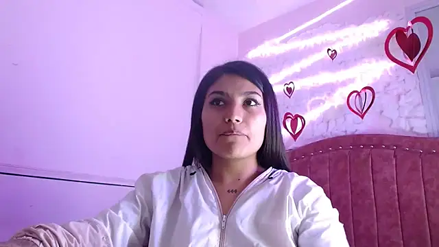 SarahStones online show from March 2025 08:49:01 PM