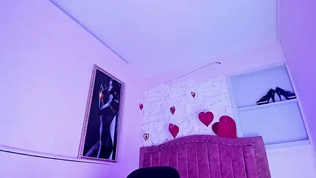 SarahStones online show from September 2025 08:58:01 AM