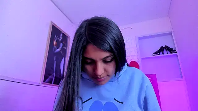 SarahStones online show from October 2025 06:44:02 AM