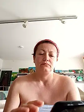 MariaAnaSunshine online show from September 2025 09:52:01 AM