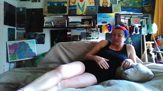 MariaAnaSunshine online show from December 2025 08:19:01 AM