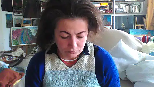 MariaAnaSunshine online show from February 2026 12:01:02 PM