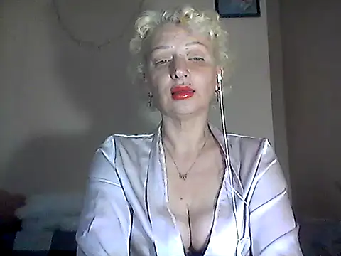 MaryJane441 online show from April 2026 08:20:01 PM