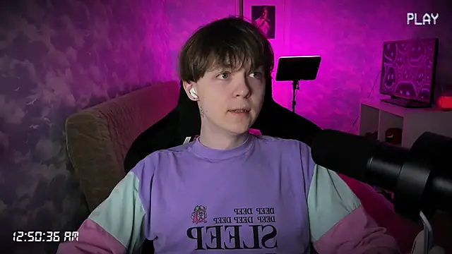 charonbaby1 online show from November 2025 09:48:02 PM