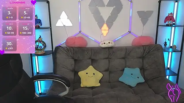 Snapshot of littlevixen18 chatting on December 2024 10:11:02 PM littlevixen18 online show from December 2024 10:11:02 PM