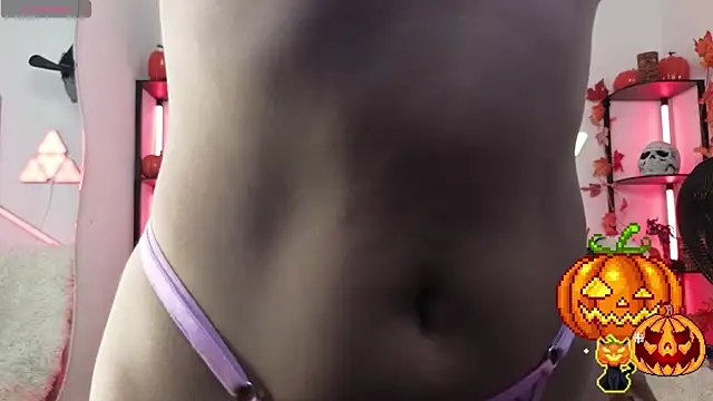 Snapshot of littlevixen18 chatting on October 2025 02:29:01 PM littlevixen18 online show from October 2025 02:29:01 PM