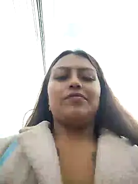 Fantasy-gil online show from January 2025 01:31:01 PM