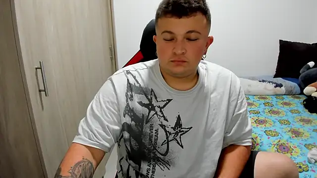 AndresChuboi online show from July 2026 04:30:01 AM