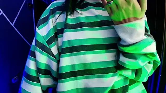 Snapshot of SexyNaf chatting on January 2025 07:07:02 PM SexyNaf online show from January 2025 07:07:02 PM