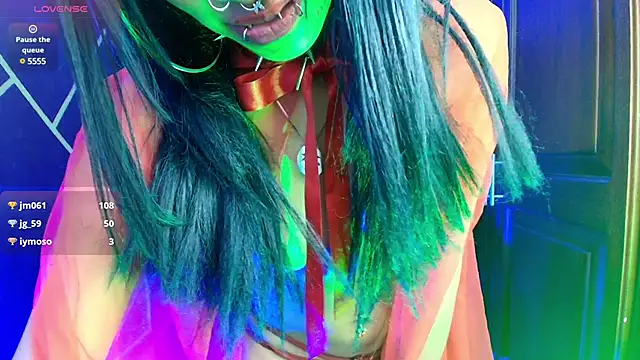 Snapshot of SexyNaf chatting on January 2025 10:11:02 PM SexyNaf online show from January 2025 10:11:02 PM