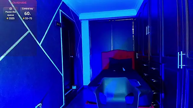 Snapshot of SexyNaf chatting on January 2025 07:11:01 PM SexyNaf online show from January 2025 07:11:01 PM