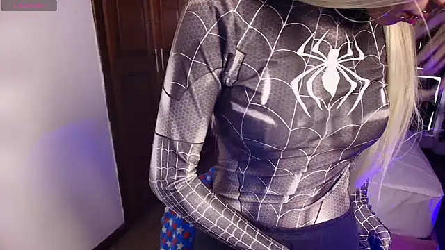 Snapshot of SexyNaf chatting on November 2025 07:57:01 PM SexyNaf online show from November 2025 07:57:01 PM