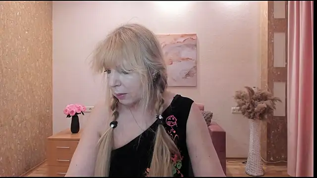 Anna Diax online show from April 2026 11:41:02 AM