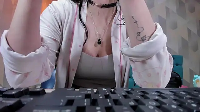 AnnieSoul online show from November 2025 02:50:01 PM