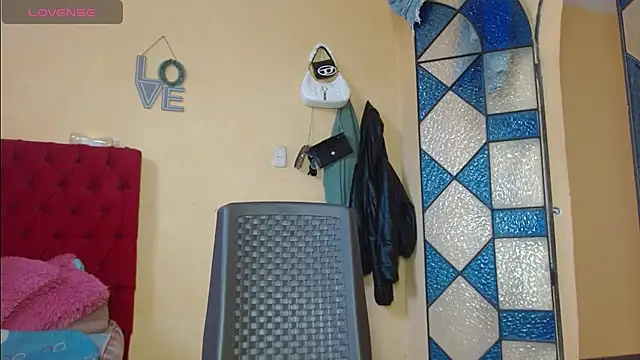 cristinamontiel online show from February 2025 02:45:02 PM