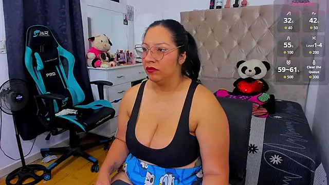 lulu ferrer online show from November 2025 01:23:01 PM