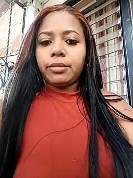 Snapshot of cindy_damm chatting on January 2025 10:18:01 PM cindy damm online show from January 2025 10:18:01 PM