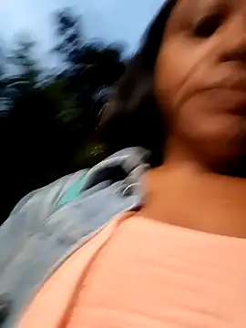 Snapshot of cindy_damm chatting on March 2025 11:32:02 PM cindy damm online show from March 2025 11:32:02 PM