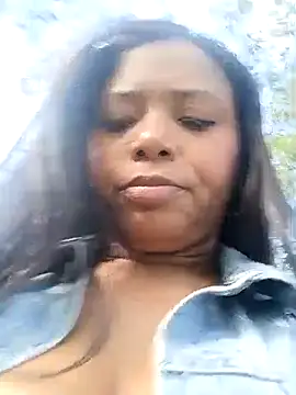 Snapshot of cindy_damm chatting on September 2025 08:20:02 PM cindy damm online show from September 2025 08:20:02 PM