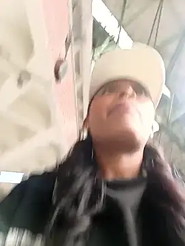 Snapshot of cindy_damm chatting on September 2025 04:19:02 PM cindy damm online show from September 2025 04:19:02 PM