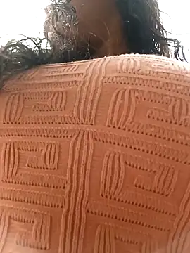 Snapshot of cindy_damm chatting on October 2025 06:08:02 PM cindy damm online show from October 2025 06:08:02 PM