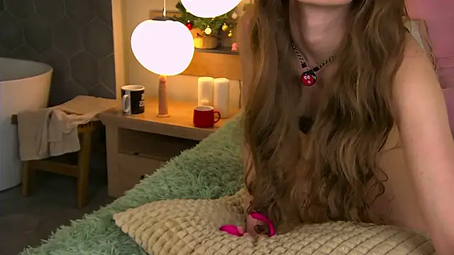 AshleyDouglas online show from December 2024 02:30:01 PM