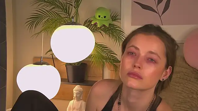 AshleyDouglas online show from January 2025 09:30:02 AM