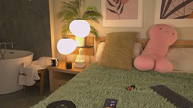 AshleyDouglas online show from February 2025 06:09:01 AM