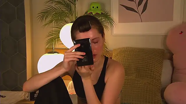 AshleyDouglas online show from February 2025 03:43:02 AM