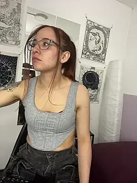 Carlaat online show from December 2024 09:17:01 PM