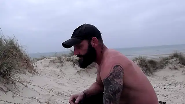 AnodicDemotic online show from October 2025 09:30:01 AM