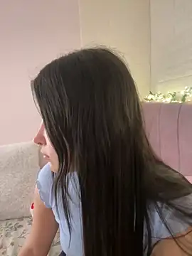 annaharper- online show from September 2025 02:57:01 AM