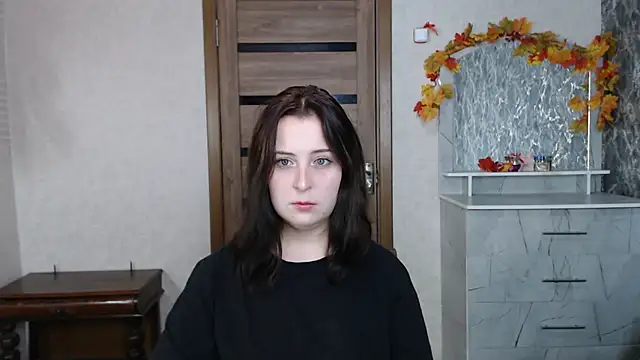 Kristy-Max online show from October 2025 09:24:01 PM