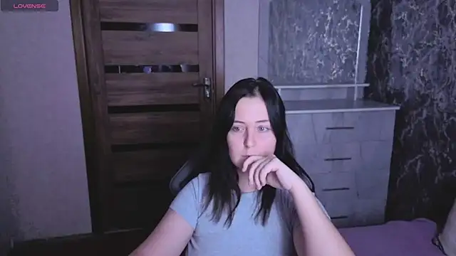 Snapshot of Kristy-Max chatting on August 2026 08:44:02 PM Kristy-Max online show from August 2026 08:44:02 PM