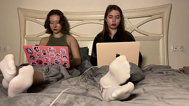 urmissalice online show from February 2025 05:29:01 PM