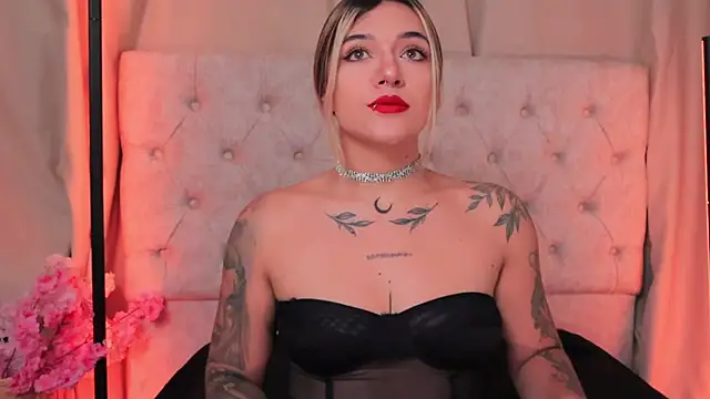 ashleyvalirya online show from February 2025 03:48:01 AM