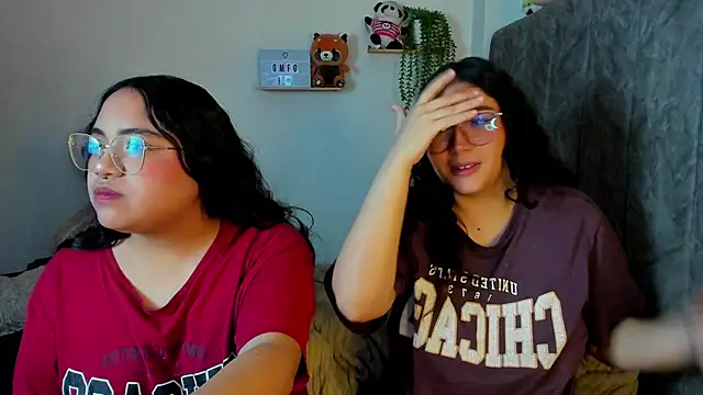 maddie-and-chelsea- online show from January 2026 04:20:02 PM